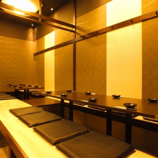 [Thorough disinfection to prevent corona] There is also a private room that can accommodate about 8 people.You can also enjoy a private banquet.A private room for a maximum banquet of 52 people.A spacious floor that can accommodate up to 120 people is also available! Great for various banquets! A 2-minute walk from Hiroshima Station near the station ♪ Ideal for company banquets, launches, and alumni associations ◎