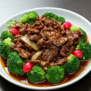 Stir-fried beef with XO sauce