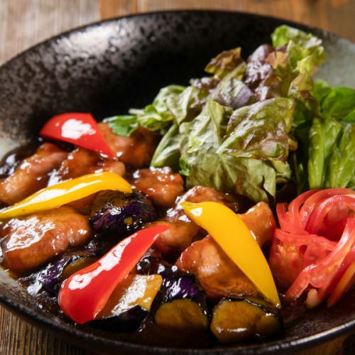 [◆◇~Gunma Mugi pork black vinegar sweet and sour pork~◇◆] Made with delicious local ingredients! - Highly fragrant and exquisitely balanced dish -