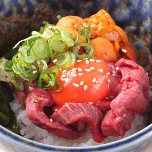Grilled meat x sea urchin rice bowl