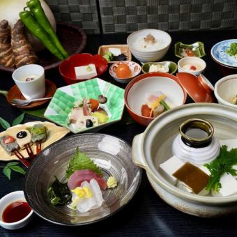 ☆Lunch menu: Seasonal set meal: Hakubai