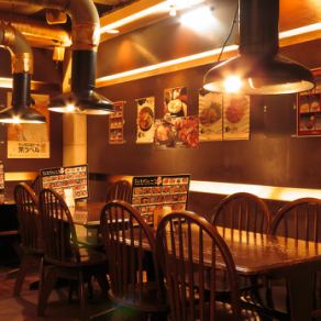 Deck seats slightly out of the main floor ♪ Up to 20 people OK! Recommended for banquets 宴会