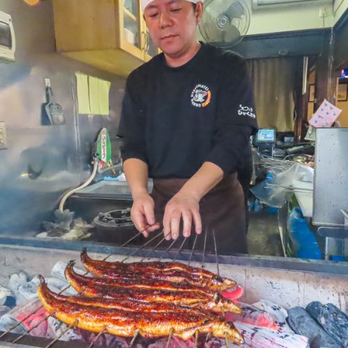 待ち時間も楽しいライブ感ある焼き場