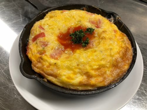 イタリアンオムレツトマトチーズ