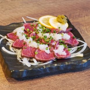 榻榻米式日本牛肉生魚片