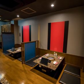 【3名掛け掘り炬燵席】気心の知れた仲間との少人数宴会に最適。落ち着いた雰囲気で会話も弾みます♪