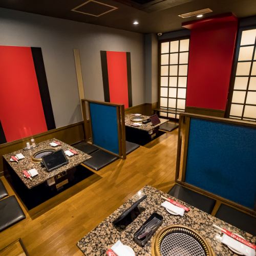 【4名掛け掘り炬燵席】ご家族や友人同士の集まりにぴったり。程よい広さで和やかな宴会を楽しめます♪