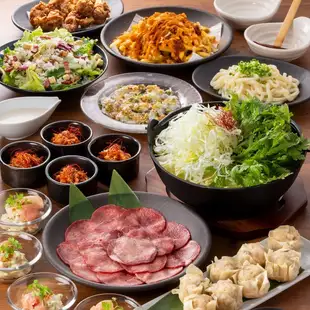 [Draft beer included! 2-hour all-you-can-drink] <Beef Tongue and Green Onion Salt Hot Pot> Feast Course (9 dishes total) 4,500 yen (tax included)