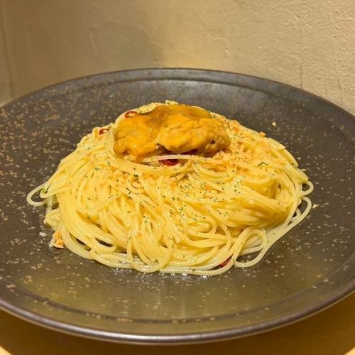 Raw sea urchin peperoncino