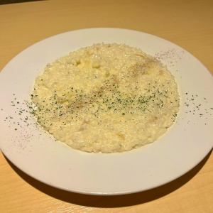 Creamy risotto with lots of cheese