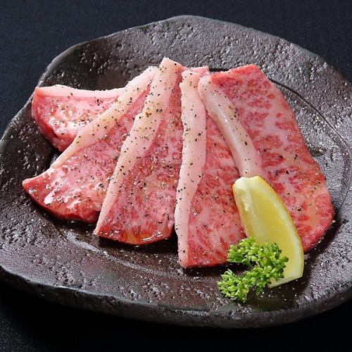 和牛上カルビ
