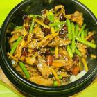 豚肉とニンニクの芽炒め