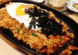 Iron plate kimchi fried rice