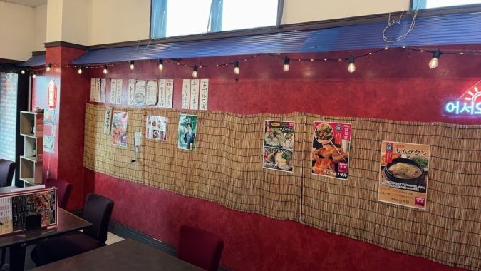 パーティルームは、8名～20人で貸し切ってご使用いただけます。閉め切っていただければ、完全個室!!プライベートなパーティでもご使用いただけます。便利なネット予約でぜひご予約ください。お席だけの予約も承っております。