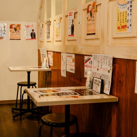 高円寺らしさ満載の空間です！賑やかでアットホームな空間は、いつも店員の元気な声が響きます！高円寺での飲み会や宴会、女子会、合コン、誕生日会など、様々なシーンにぜひご利用ください！