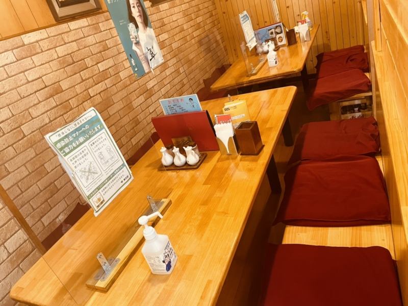 忘年会や新年会、各種ご宴会でご利用ください！広い店内で周りを気にせずワイワイできる♪