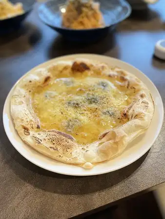 ゴルゴンゾーラと蜂蜜のpizza