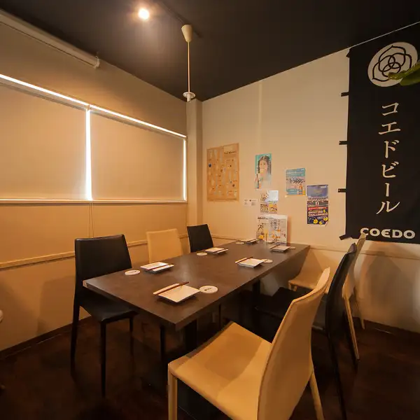 大人数のご宴会や最大50名様(立食)のパーティーなど、様々なシーンでご利用いただけます。宴会にピッタリな飲み放題付コース多数ございます。サプライズなども対応しておりますので、お気軽にご相談ください☆