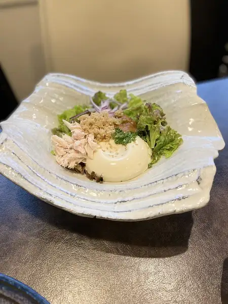 おぼろ豆腐と木の子のキヌア納豆ドレサラダ