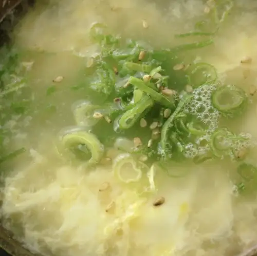 玉子スープ・わかめスープ