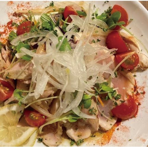 新鮮！朝びき鶏たたきのカルパッチョ仕立て