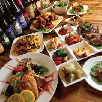 【満足コース】お料理9品 ＋ ドリンク63種飲み放題付き 120分贅沢コース！　（生ビールなし）