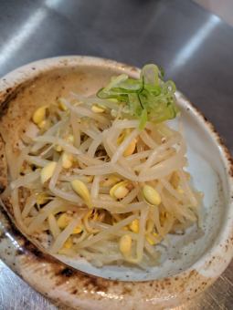 Bean sprouts namul
