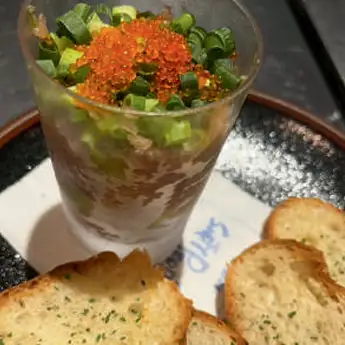 とびっこたっぷりネギトロ＆アボカドのタルタル