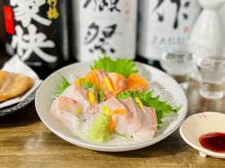 Assorted 3 types of sashimi