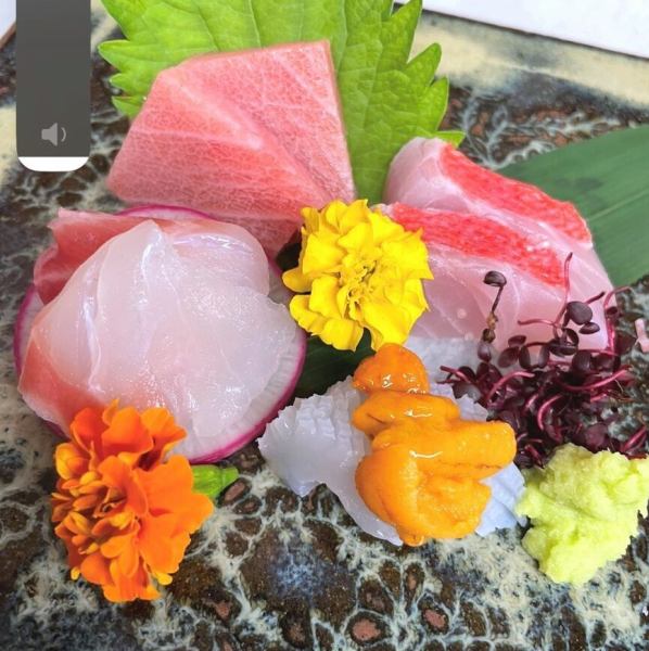 【季節のおすすめ】お刺身盛り合わせ（一人前）