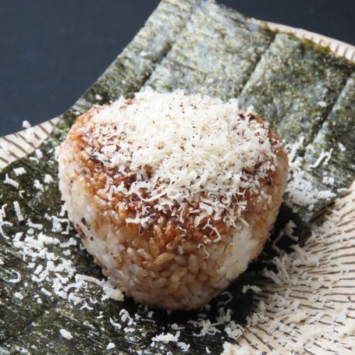 パルメザン焼きおにぎり