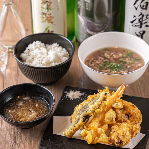 〆におすすめ◎ダシ茶漬け・肉すい