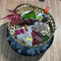 本日の刺し盛り