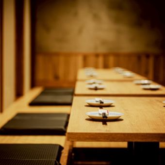 3名×1卓,4名×3卓,6名×1卓の完全個室ございます☆連結可能なので最大18名様の個室宴会ご利用できます！