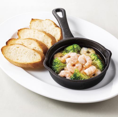 Shrimp and Broccoli Ajillo