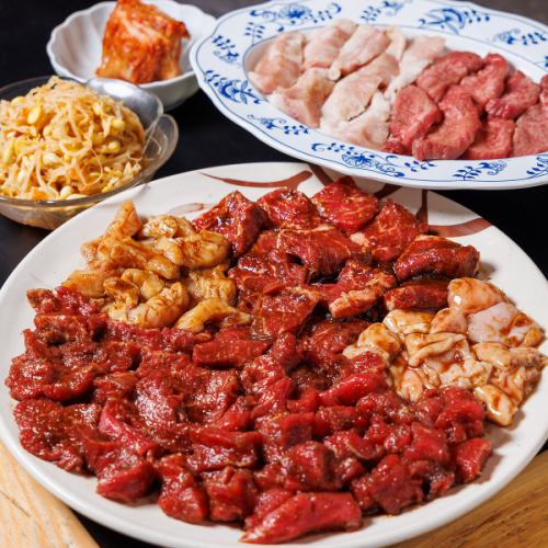 【炭火を体験する昭和下町レトロな焼肉】