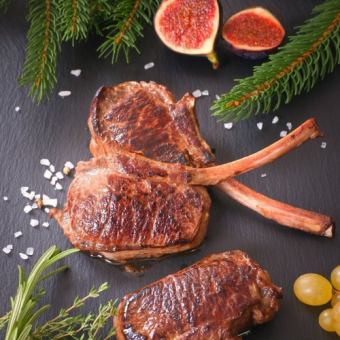 Enjoy two delicious dishes! Lean rump and bone-in lamb chops! Lamb Savoring Plan with all-you-can-drink for 2.5 hours