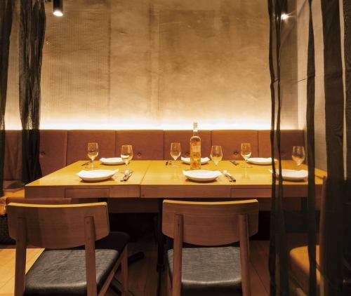 A wide variety of seating types