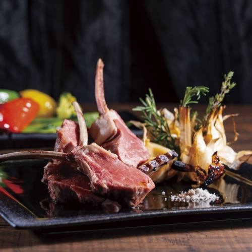 Special charcoal grilled meat dishes