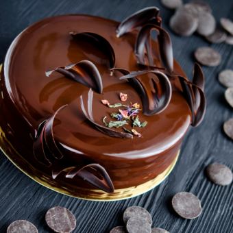 【個室選択可】チーズとラムのバレンタイン特別コース＋スパークリング含む2.5h飲み放題付き