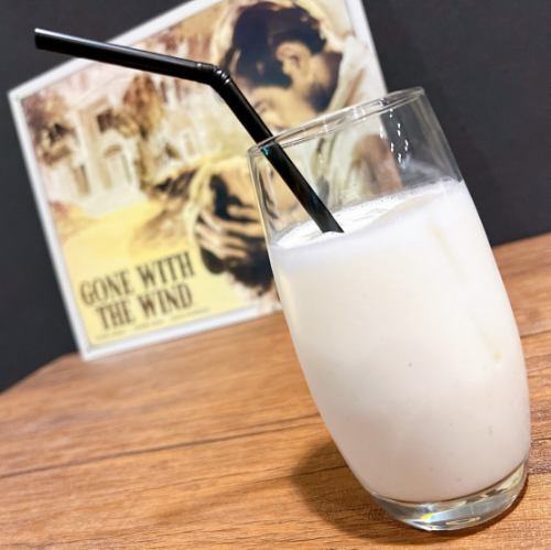 [如果你想在稻毛吃咖喱！]特产“发酵lassi 600日元”