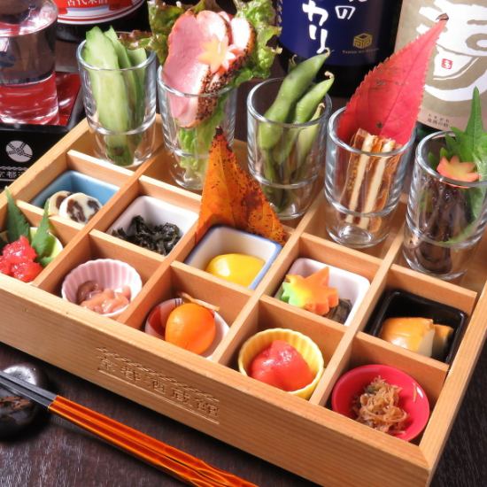 You can tour the sake breweries in Kyoto ♪ The Kyoto tasting sake 15 brewery set (1800 yen) is very popular