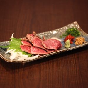 国産黒毛和牛たたき