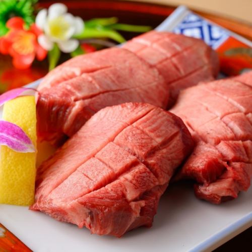 和牛厚切りタンの炙り