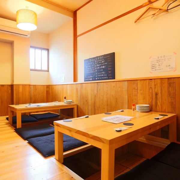 The sunken kotatsu style seats can be adjusted according to various occasions and the number of people, such as family, banquets, and casual drinks with friends! Relax and enjoy delicious sake and food♪