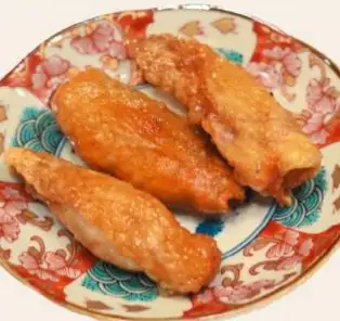 パリパリ鶏皮餃子