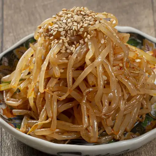 自家製豆もやしナムル
