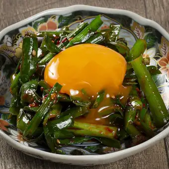 卵黄濃厚ニラユッケ