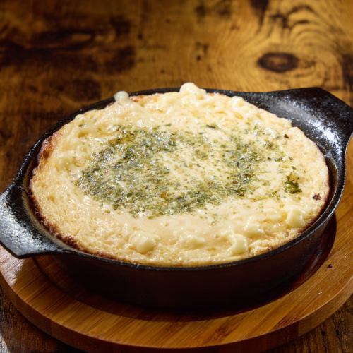 こだわりの居酒屋メニュー!鉄板山芋焼き