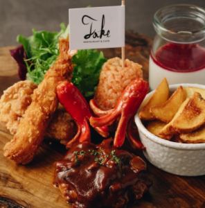 キッズプレート(サラダ＆スープバー＋セットドリンク)